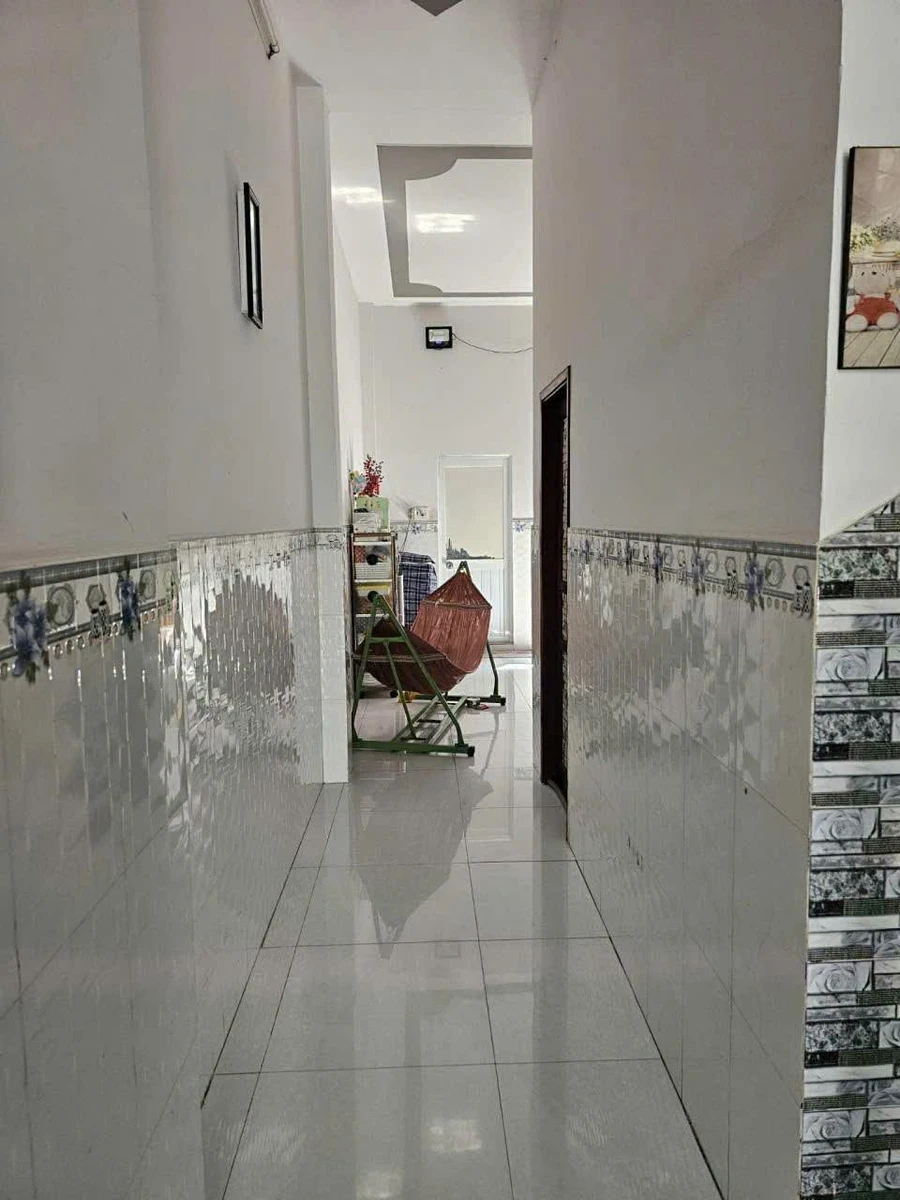 Bán nhà Tân Kim, Cần Giuộc, Long An, 155m², 4PN, 3.3 tỷ - Ảnh thu nhỏ 5