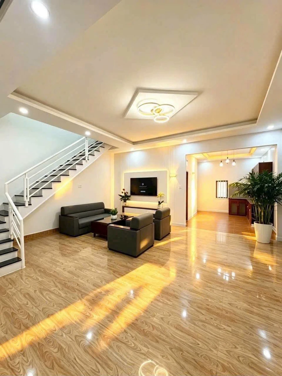 Bán nhà 5 phòng ngủ 90m² Đà Lạt 2 tỷ 720 - Ảnh thu nhỏ 2