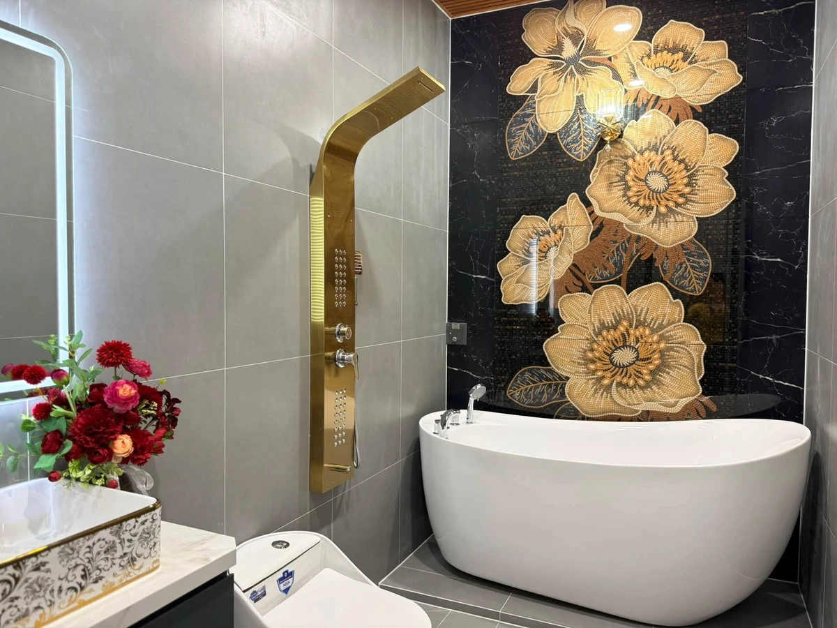 Bán nhà mặt tiền 5x20m 3PN Rạch Giá 4,99 tỷ - Ảnh thu nhỏ 2