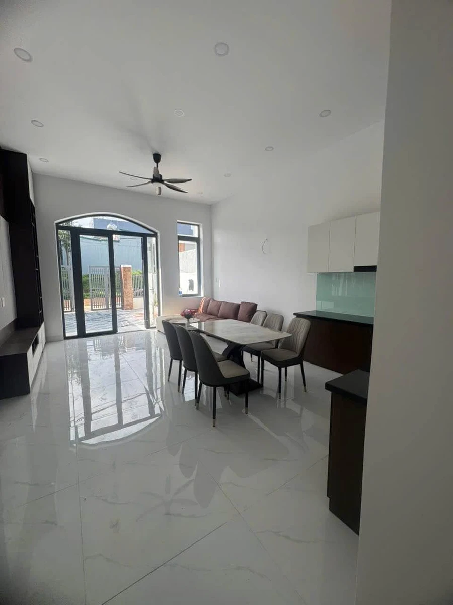 Bán nhà 3 phòng ngủ 125m² nội thất đầy đủ Thủ Đức 1,79 tỷ - Ảnh thu nhỏ 5