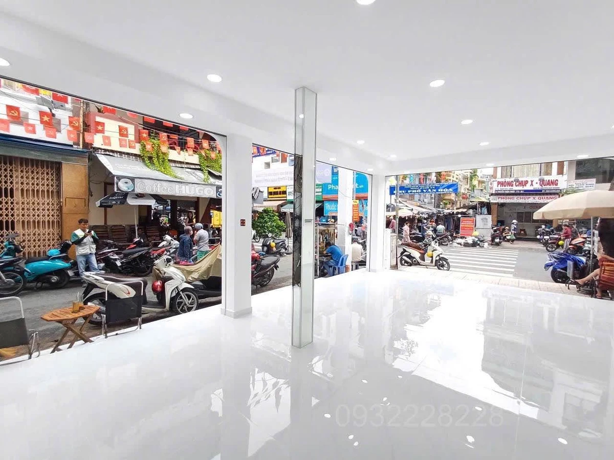 Cho thuê nhà mặt tiền Nguyễn Thiện Thuật, Quận 3, 5x8m, giá 65 triệu/tháng - Ảnh thu nhỏ 3