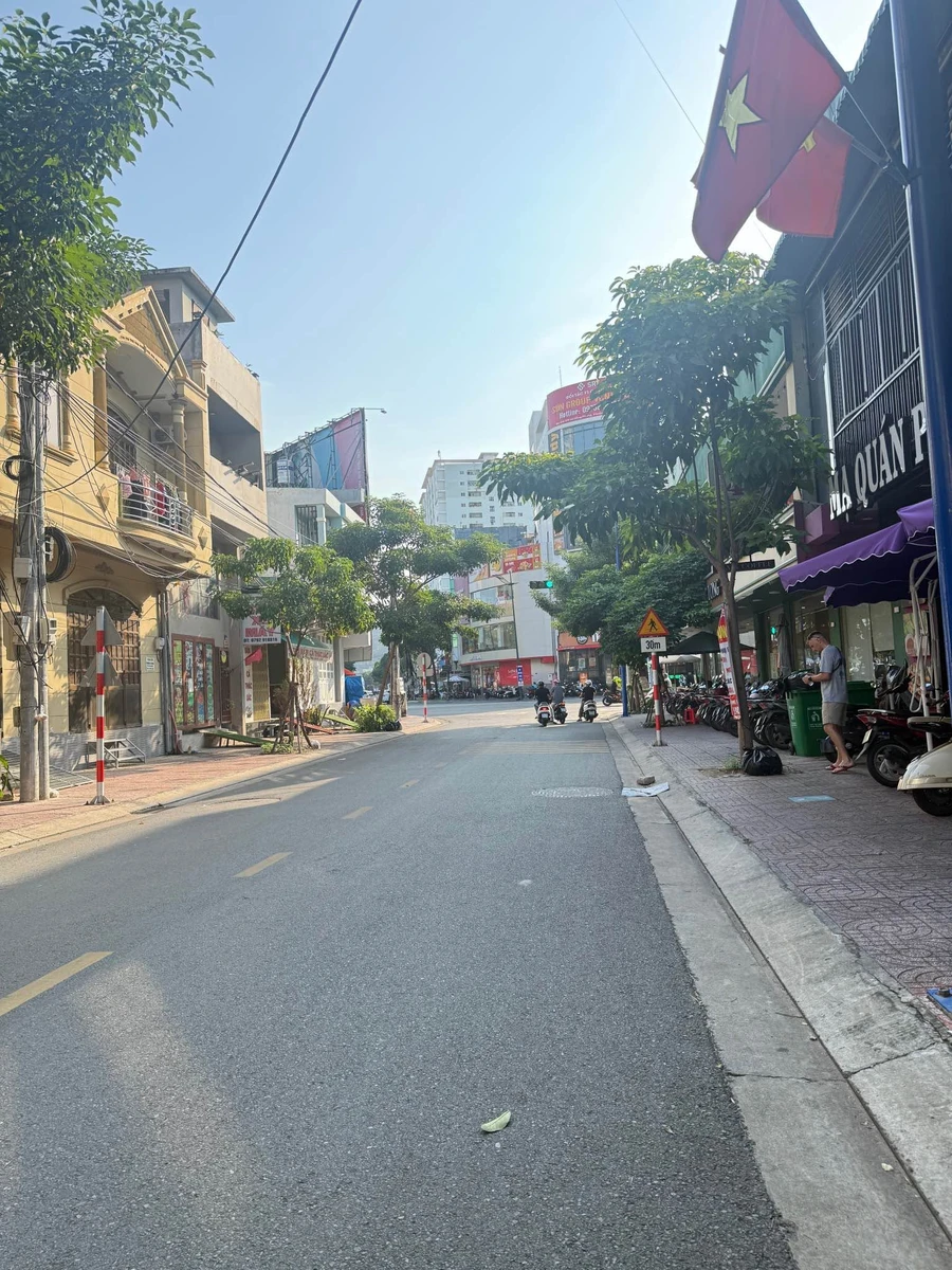 Bán biệt thự mặt tiền Chu Mạnh Trinh, Vũng Tàu, 184m2, 22.5 tỷ - Ảnh 1
