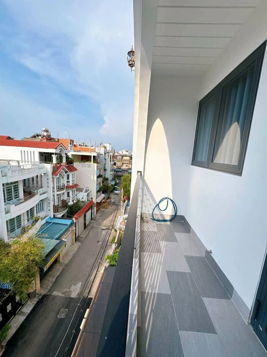 Bán chung chỉ dịch vụ 168m² 8 tầng gần Bệnh viện Gia Định - Ảnh thu nhỏ 2