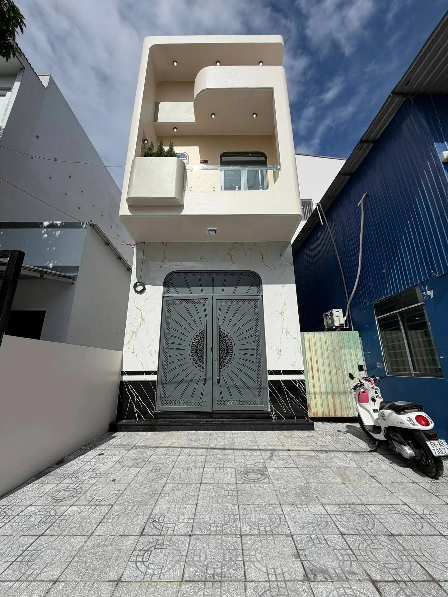 Bán nhà mặt tiền Nguyễn Văn Tố Rạch Giá 91.4m² 3 tỷ 450 triệu - Ảnh 1