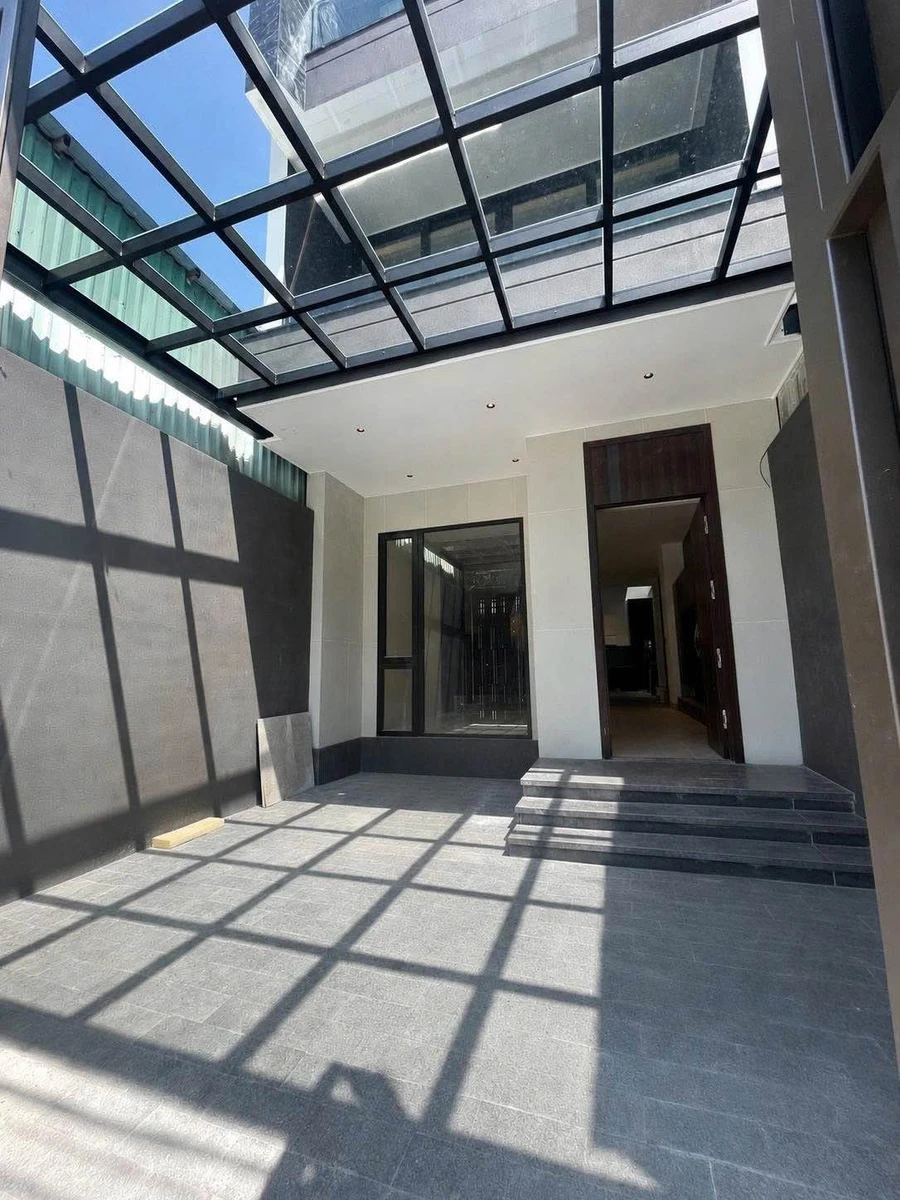 Bán nhà 4 PN 96m² trung tâm Vũng Tàu 10 tỷ 500 - Ảnh thu nhỏ 2