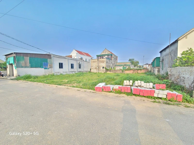 Bán lô đất 119m2 Nghi Liên, Nghệ An, gần QĐ 1A, 2 tỷ