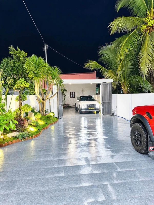 Bán nhà vườn Diên Khánh 232m² 3 phòng ngủ, sân rộng đậu 4 ô tô