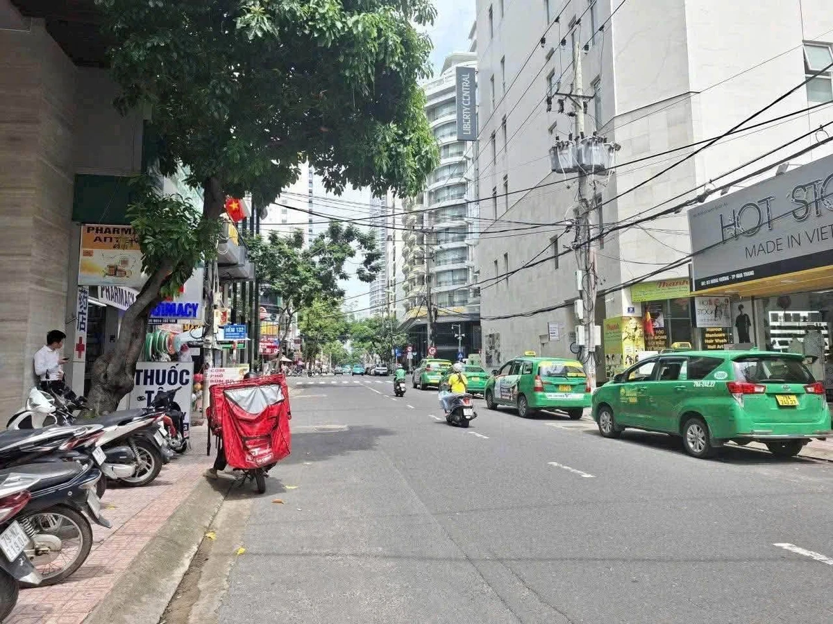 Bán nhà góc 2 mặt tiền Hùng Vương Nha Trang 55m² 34 tỷ - Ảnh thu nhỏ 2
