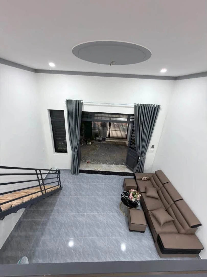 Bán nhà gác xếp 40m2 2 phòng ngủ KP3 Trảng Dài 790 triệu - Ảnh thu nhỏ 2