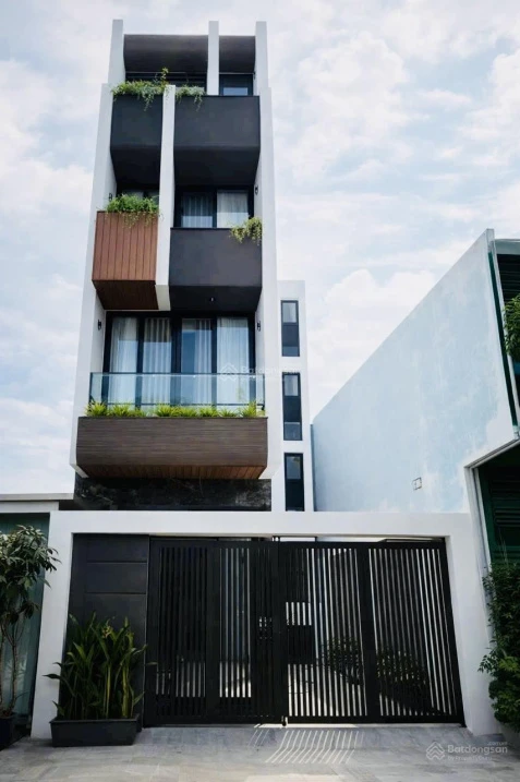 Bán nhà đẹp 4 tầng thang máy cực cao cấp mặt tiền Mạc Đĩnh Chi, P4, Vũng Tàu, giá 13,5 tỷ TL - Ảnh thu nhỏ 5