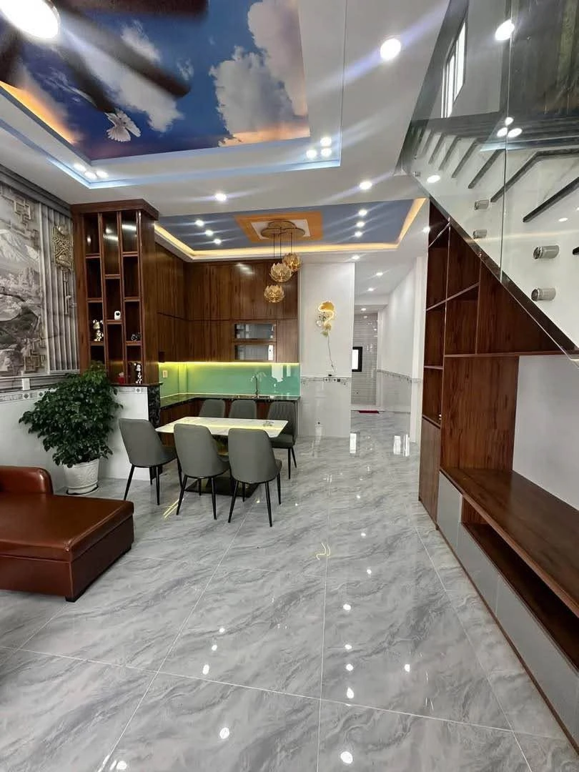 Bán nhà mới xây full nội thất 100m² Mỹ Hạnh 2 tỷ 550 triệu - Ảnh thu nhỏ 4