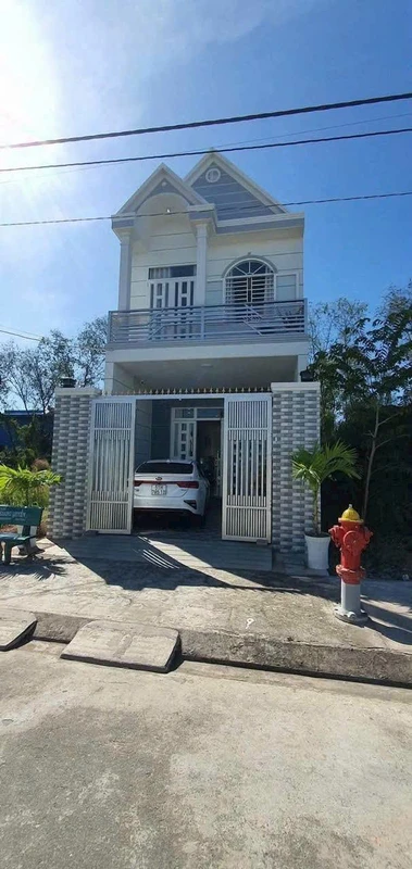 Bán nhà 3 phòng ngủ 90m² Cần Giuộc Long An