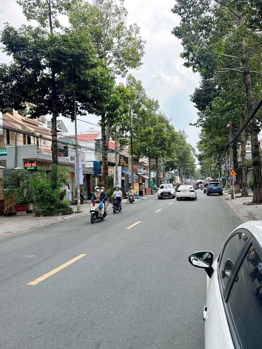 Bán đất mặt tiền Phan Trung, Biên Hòa, 140m², 17 tỷ - Ảnh 1
