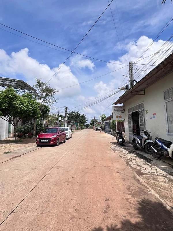 Bán nhà mặt tiền đường Trịnh Tố Tâm, 216m2, nở hậu, Buôn Ma Thuột, giá 4,8 tỷ