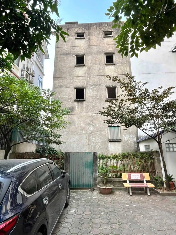 Biệt thự liền kề thô 130m2, 4 tầng, 2 mặt tiền Long Biên