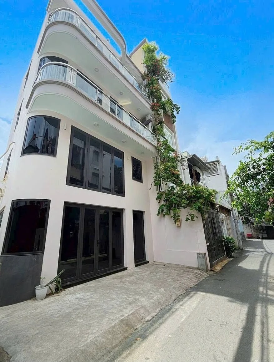 Bán nhà mặt tiền 68.2m² 5 tầng Phan Tây Hồ 11.8 tỷ - Ảnh 1