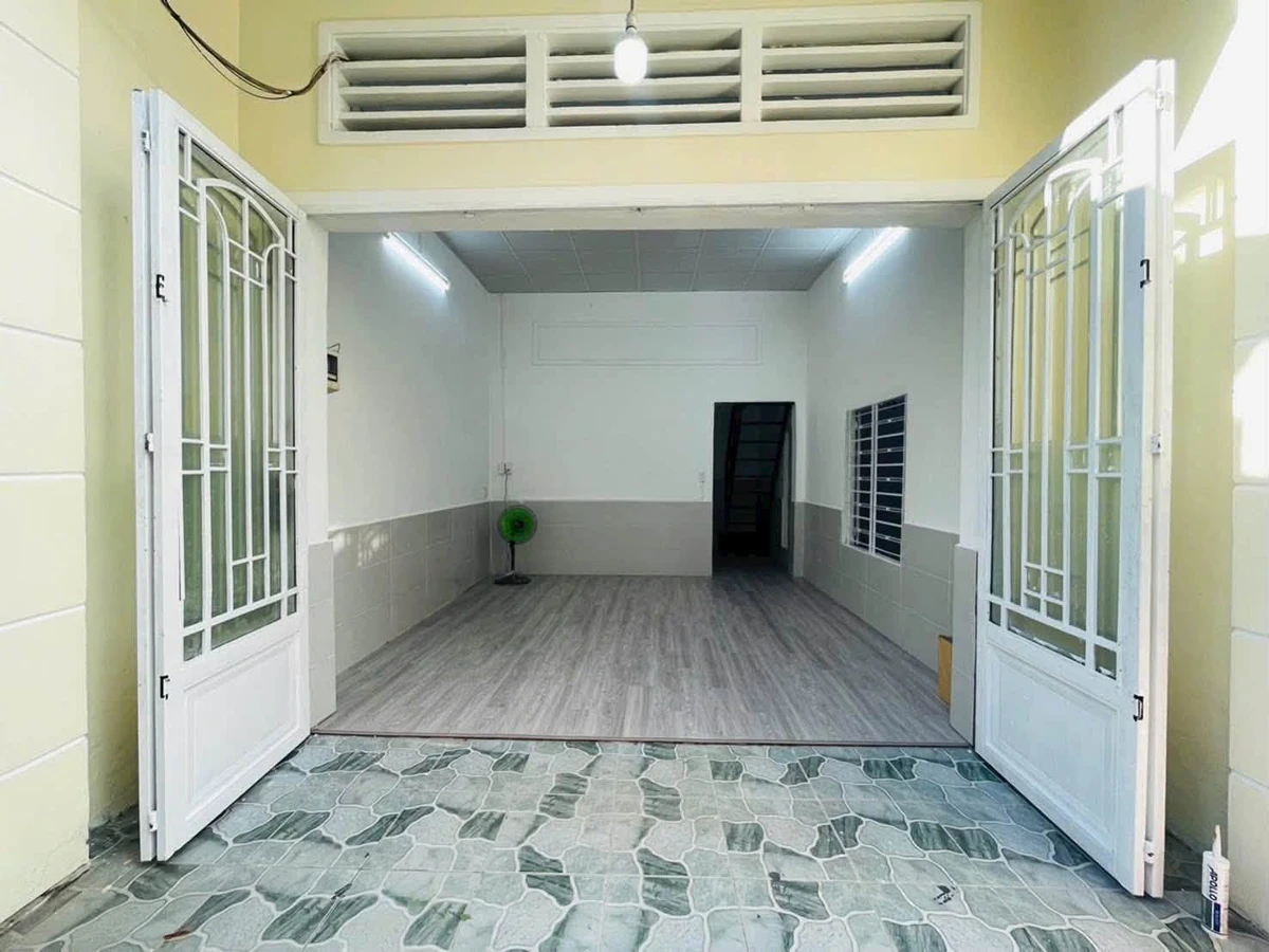 Bán nhà quận Tân Bình, 67 m2, 2PN, 2WC gần 7 tỷ - Ảnh thu nhỏ 4