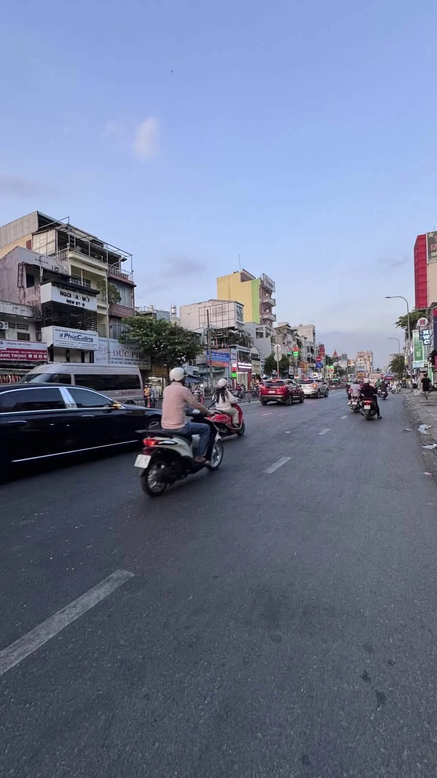 Bán nhà 4 tầng 83m2 căn hộ dịch vụ 9 phòng đường Bạch Đằng, Bình Thạnh giá 10 tỷ - Ảnh 1
