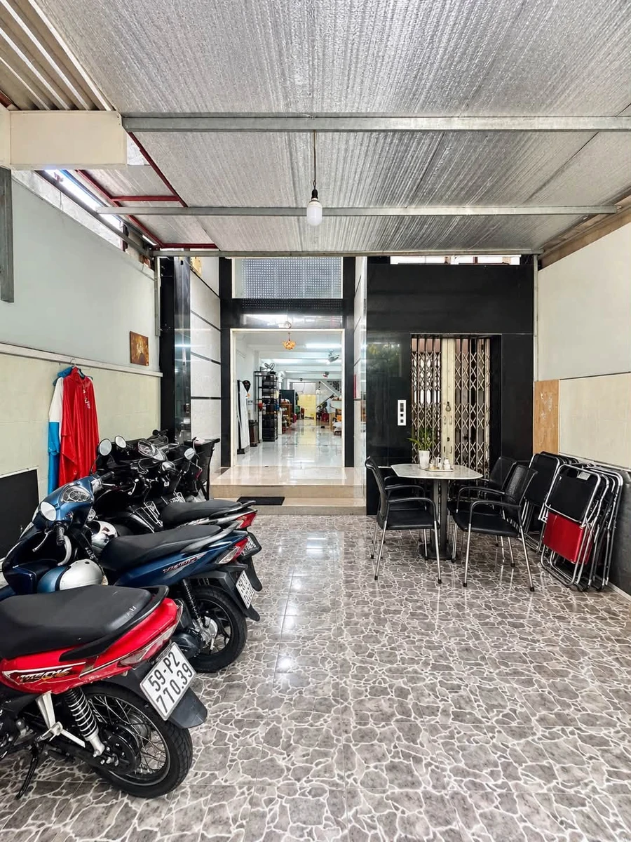 Bán nhà phố 140m² 5 tầng Phạm Văn Bạch Quận 9 - Ảnh thu nhỏ 2