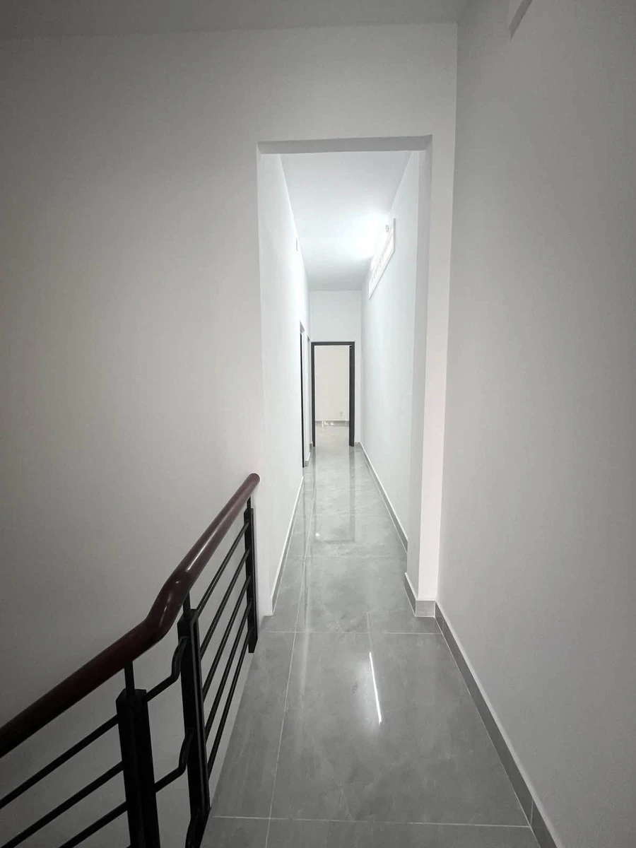 Bán nhà 2 tầng 80m2 (4x20) 4,9 tỷ Quận 12 - Ảnh thu nhỏ 3