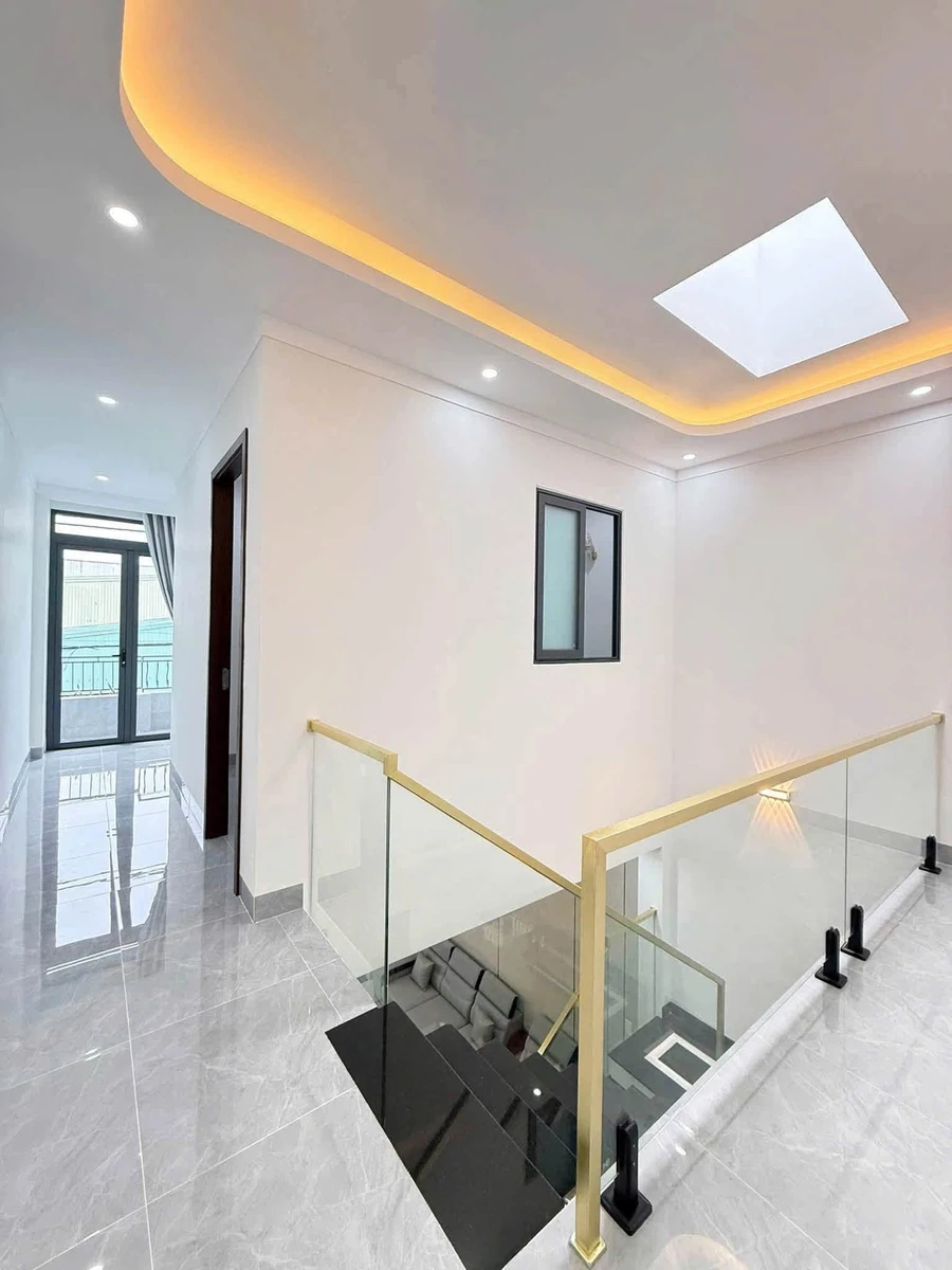 Bán nhà mới 5x19m, 3 phòng ngủ, hẻm chính 580 Lý Thái Tổ, giá 2,45 tỷ - Ảnh thu nhỏ 5