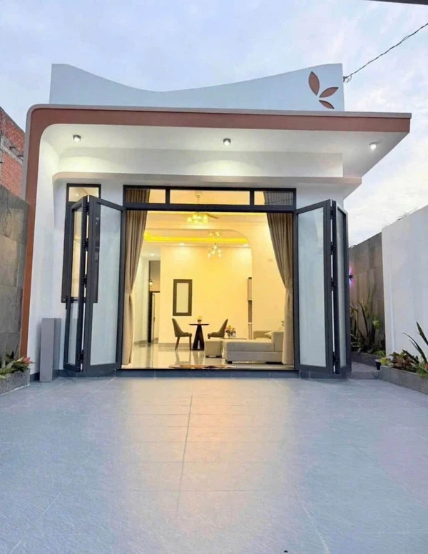 Nhà bán 1 tỷ 80 triệu, 115m², 3PN, Biên Hòa