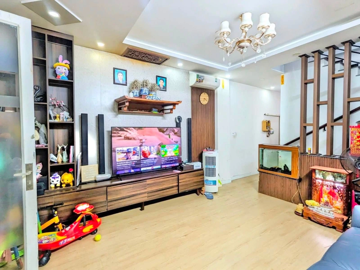 Bán nhà hẻm 3m 2 tầng 2PN gần 40m2 đường Hòa Hưng, Quận 10 - Ảnh thu nhỏ 3