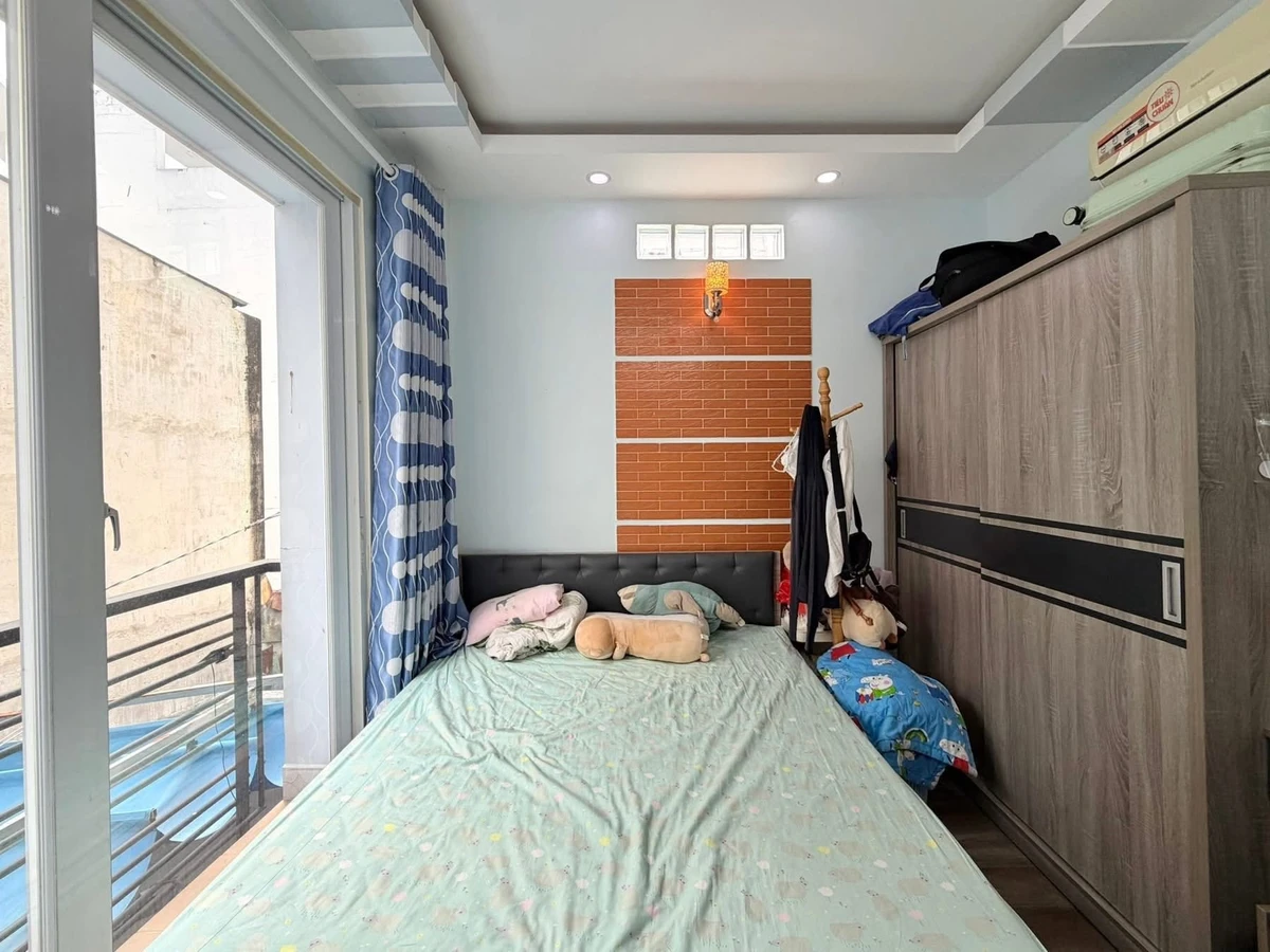 Bán nhà phố 4 tầng 5 phòng ngủ sân riêng Cây Quéo Bình Thạnh 6.95 tỷ - Ảnh thu nhỏ 4