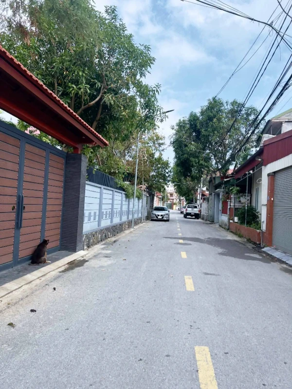 Bán đất Nghi Phú 100m² mặt tiền 5,7m, đường 7m