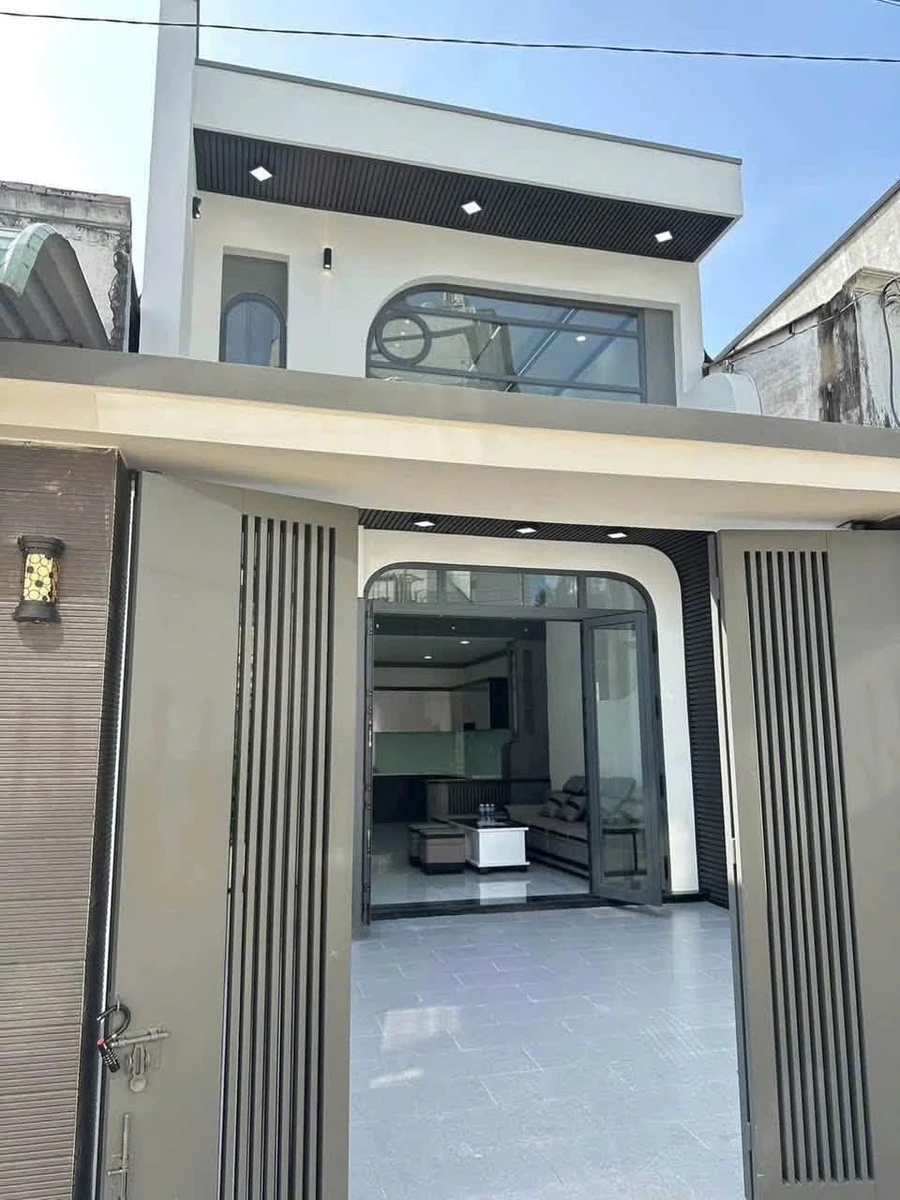 Bán nhà 1 trệt 1 lầu 75.6m² 3 PN Nhà Bè - Ảnh 1