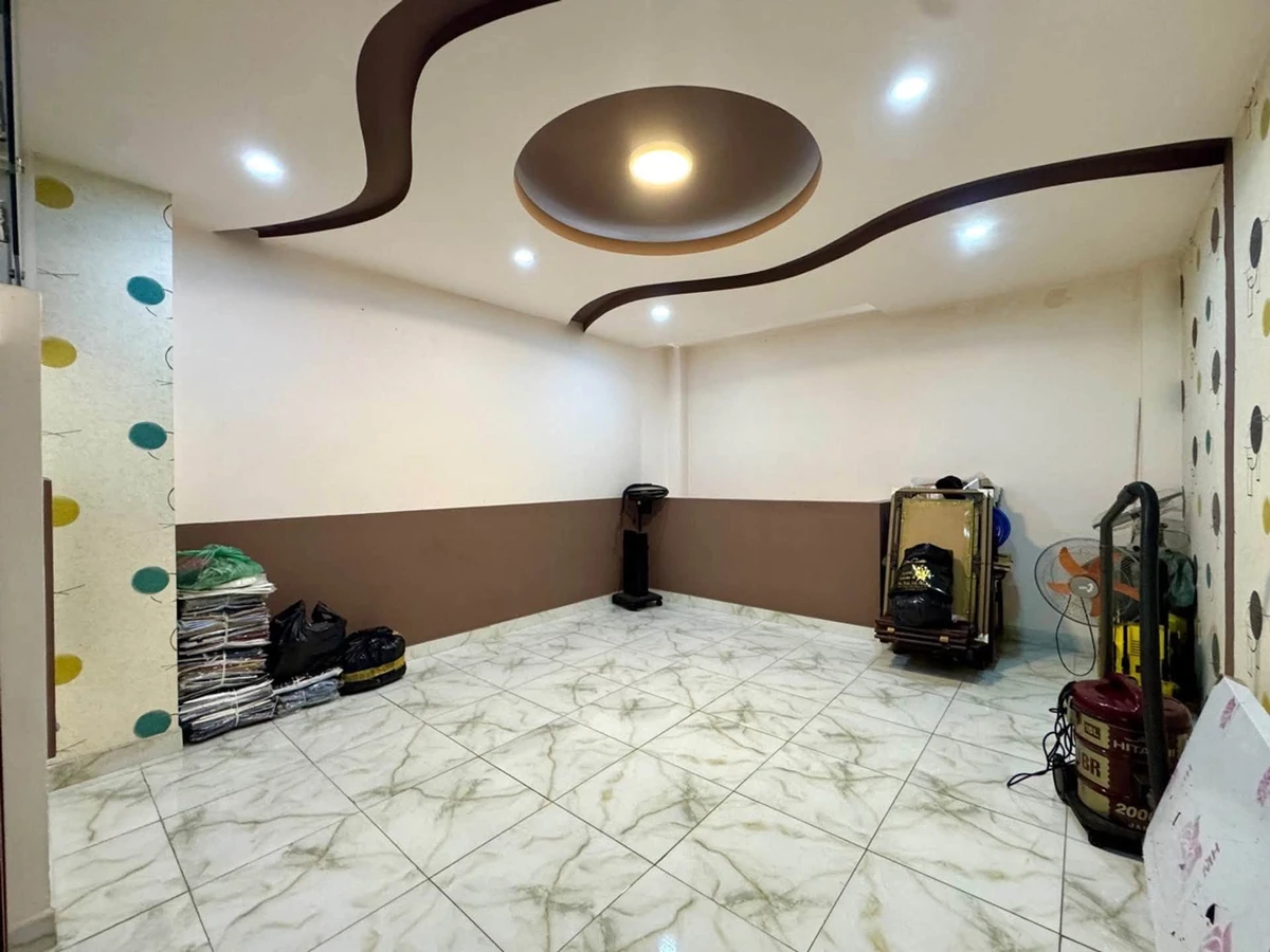 Bán nhà 5 tầng 54m2, 5PN, gần hẻm xe tải đường Lạc Long Quân, Quận 11, giá 8 tỷ - Ảnh thu nhỏ 5