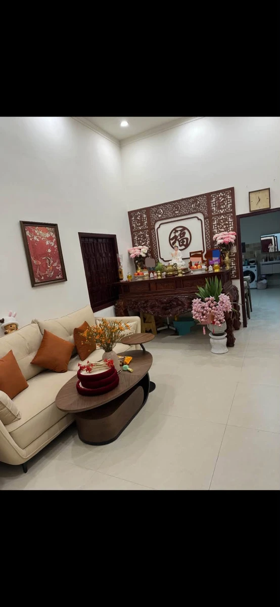 Bán nhà phố 3 phòng ngủ 100.8m² Ngô Gia Tự - Ảnh thu nhỏ 2