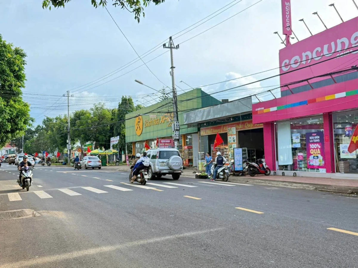 Bán đất mặt tiền 175m² đường Y Wang, gần chợ Ekao, Buôn Ma Thuột - Ảnh 1