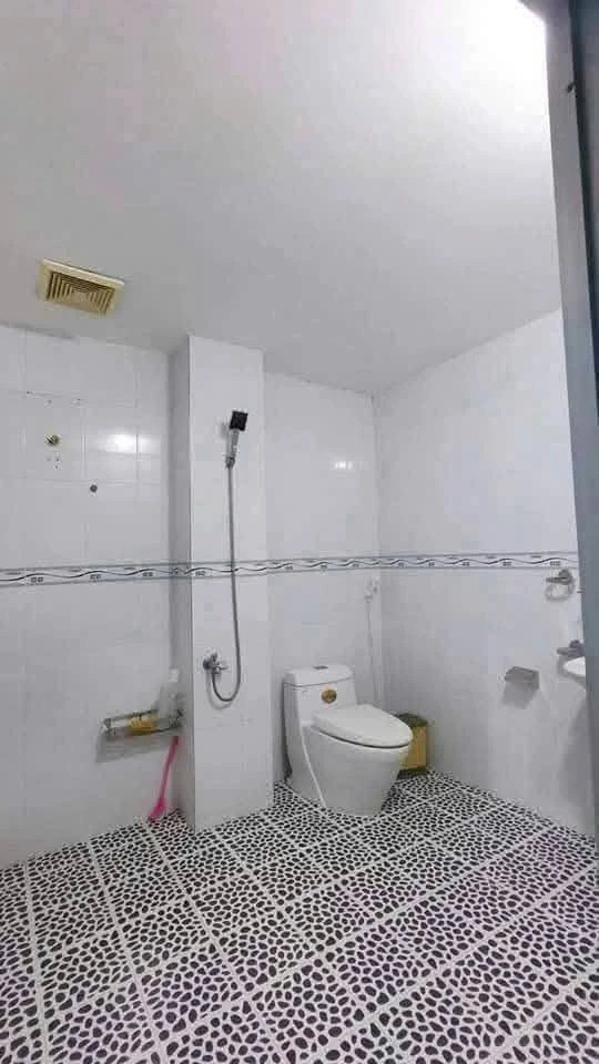 Bán nhà mặt tiền 9 phòng Tôn Thất Tùng Rạch Giá, 125m2 - Ảnh thu nhỏ 4