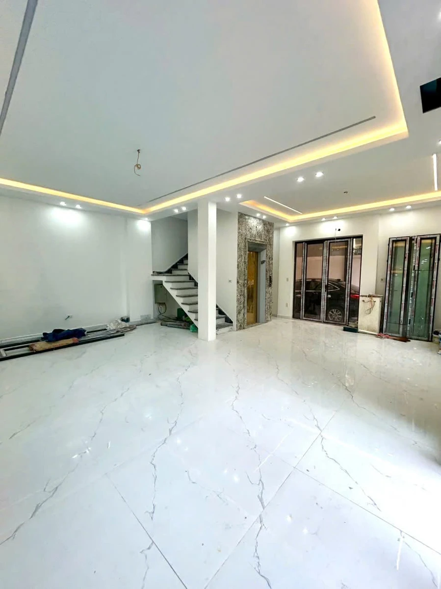 Bán nhà 5 tầng thang máy 6PN 85m² Sở Dầu gần Vinhomes Imperia - Ảnh thu nhỏ 3