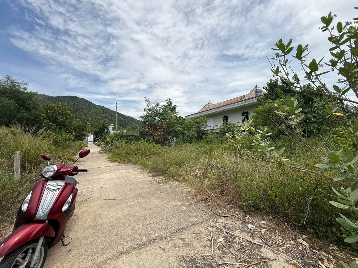 Bán gấp lô đất thổ cư 87,4m2 ngang 5m giá 950 triệu tại Phước Đồng, Nha Trang - Ảnh thu nhỏ 2