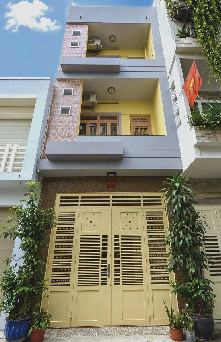 Bán nhà hẻm xe hơi 4 tầng 52m2, 5 phòng ngủ đường Đoàn Thị Điểm, Phú Nhuận - Ảnh 1