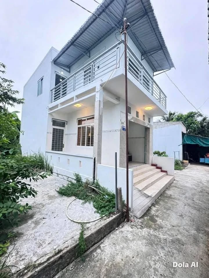 Bán nhà 1 trệt 1 lầu 136m² Phú Tân Bến Tre - Ảnh 1