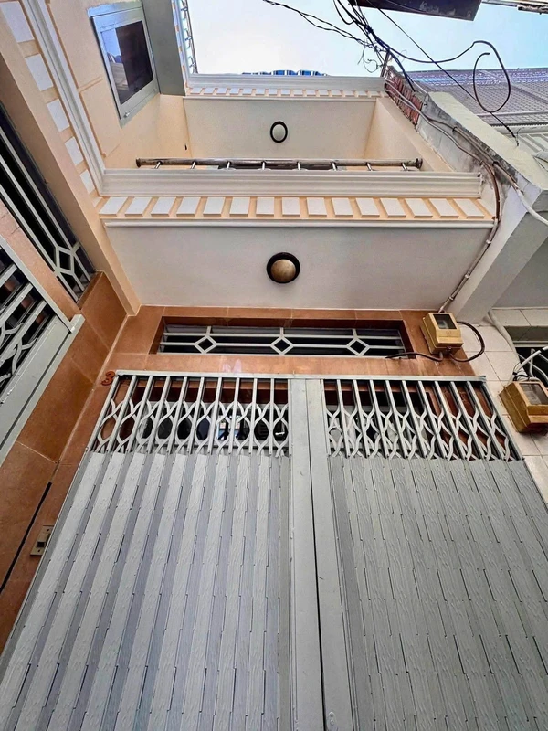 Bán đất mặt nhựa đường số 49, 50m2, 380 triệu 5x37m