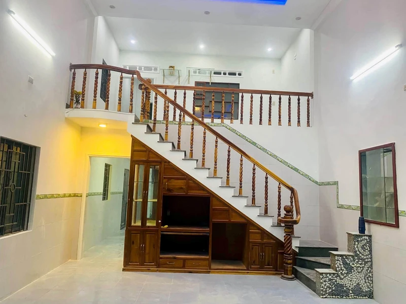 Bán nhà mê lửng hẻm Hoàng Văn Thụ, Quy Nhơn, 66,8m2, 2 phòng ngủ, giá 2,4 tỷ