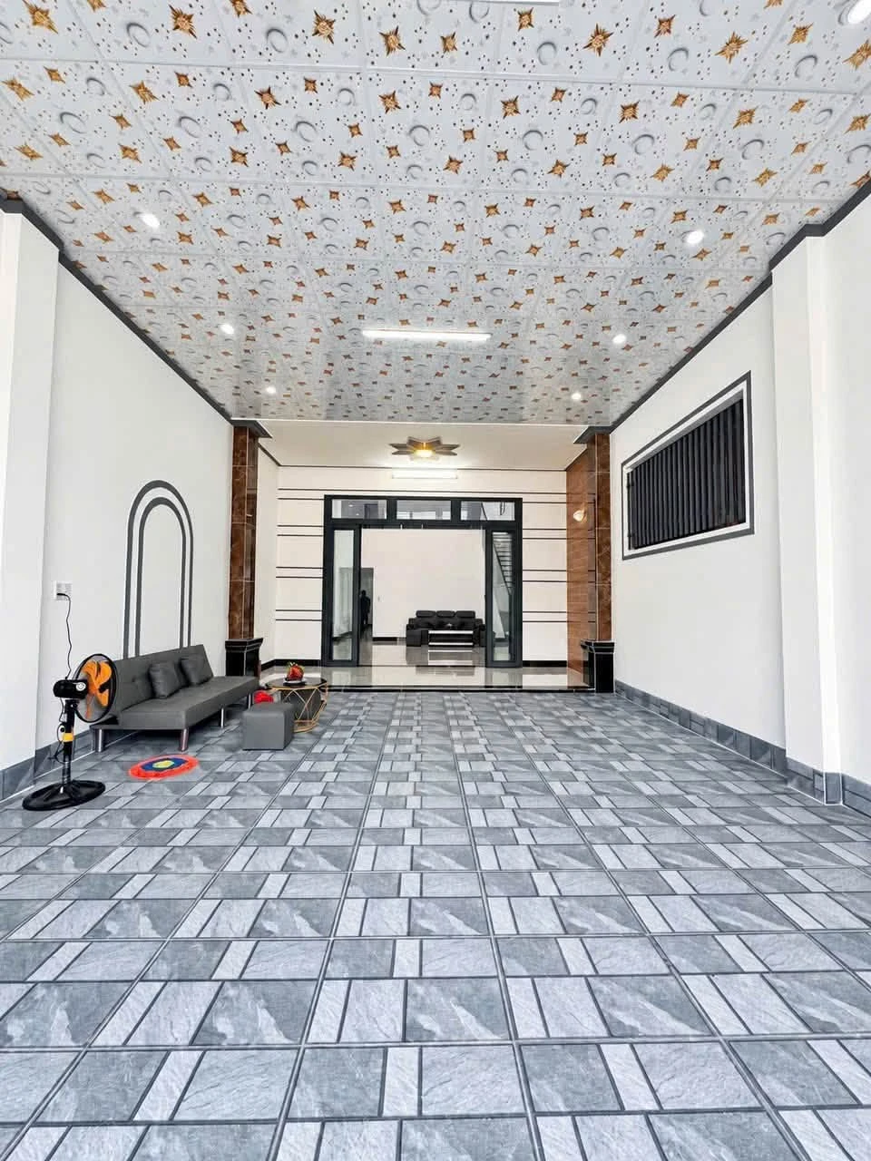 Bán nhà mặt tiền Nguyễn Văn Linh 100m², Tây Ninh 2.68 tỷ - Ảnh 1