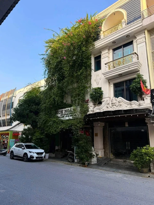 Bán nhà 4 tầng 341,5m² Sài Gòn Sky TP Vinh 9 tỷ