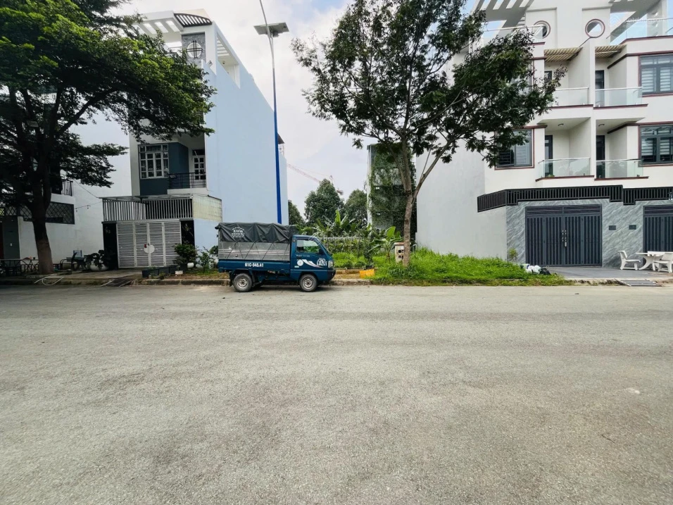 Bán đất 5x20m, đường N7 KDC Bình Nguyên (kế công viên, không vướng cống) - Ảnh 1
