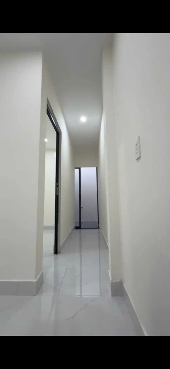 Bán nhà 1 trệt 1 lầu 35m2 giá 1,7 tỷ phường Rạch Dừa, hẻm ô tô - Ảnh 1
