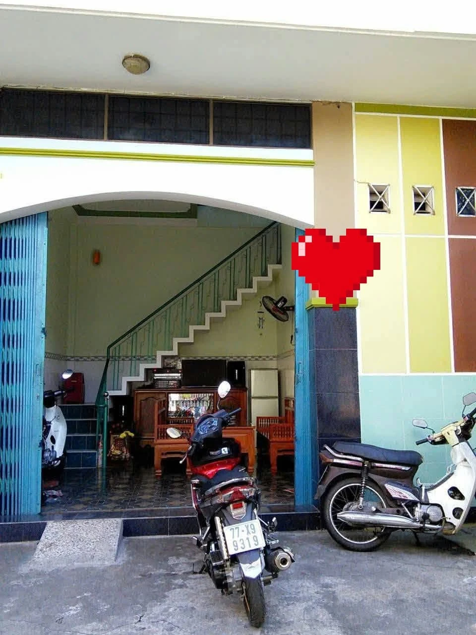 Bán nhà mặt tiền 3 tầng 23m2 Quy Nhơn, giá 3 tỷ 500 triệu - Ảnh 1