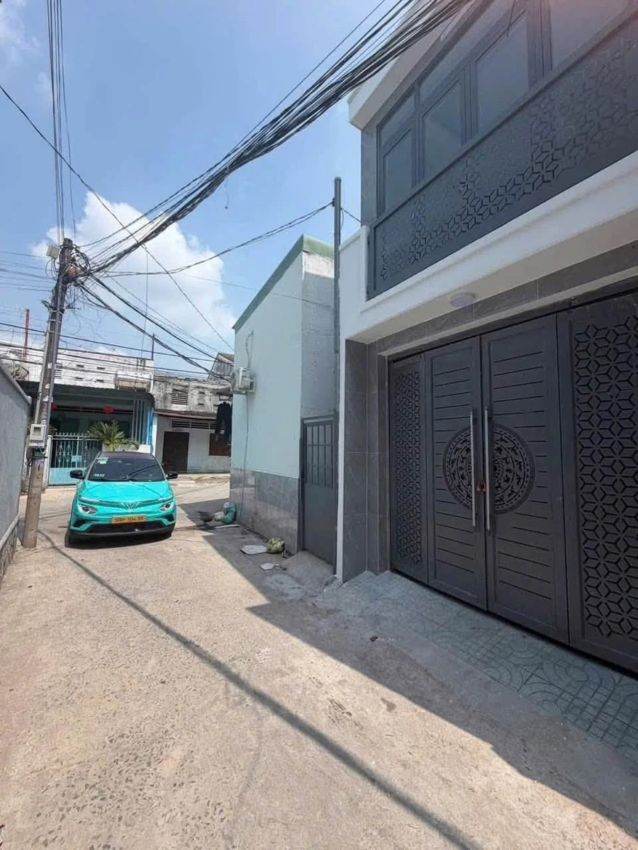 Bán nhà 1 trệt 1 lầu 60m2 3 phòng ngủ gần cư xá Phúc Hải - Ảnh thu nhỏ 2