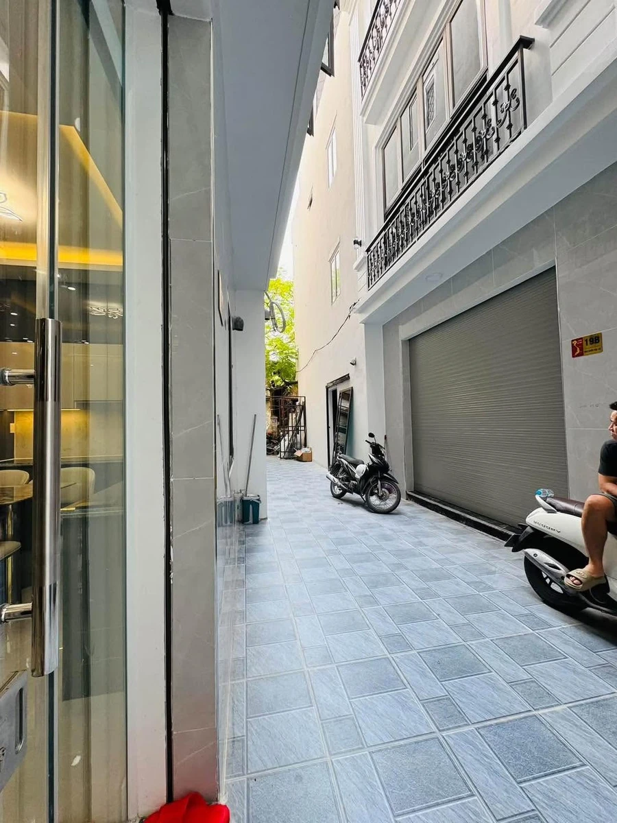 Bán nhà 4 tầng 41m² 4PN Miếu Hai Xã gần Hồ Sen - Ảnh thu nhỏ 2