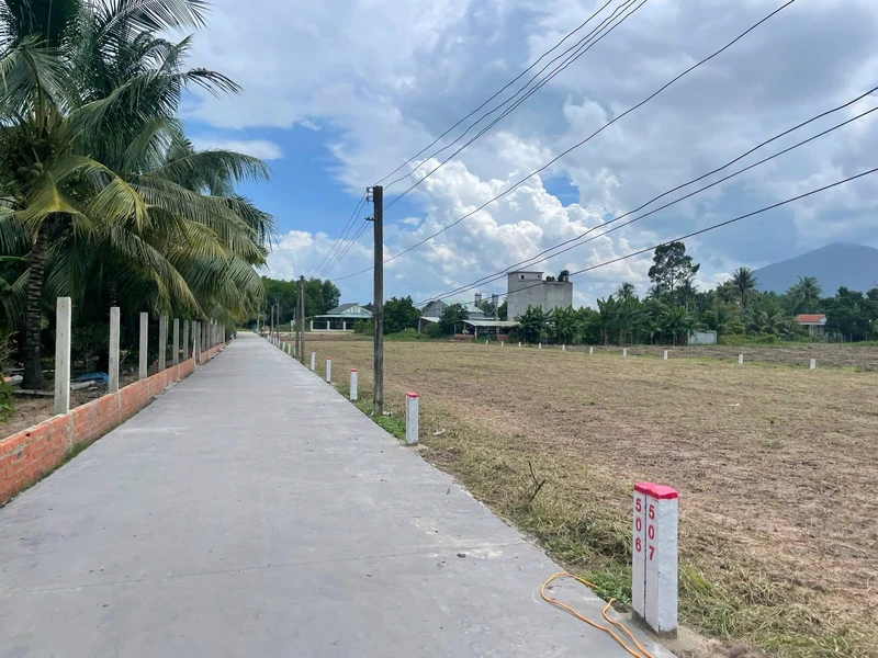 Bán đất thổ cư 50m² đường bê tông Tây Ninh