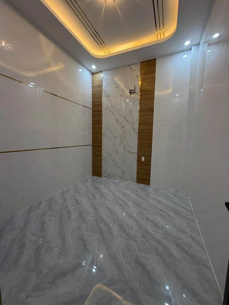 Bán nhà gác lửng 3PN Long Điền, giá 2 tỷ 550 triệu - Ảnh thu nhỏ 4