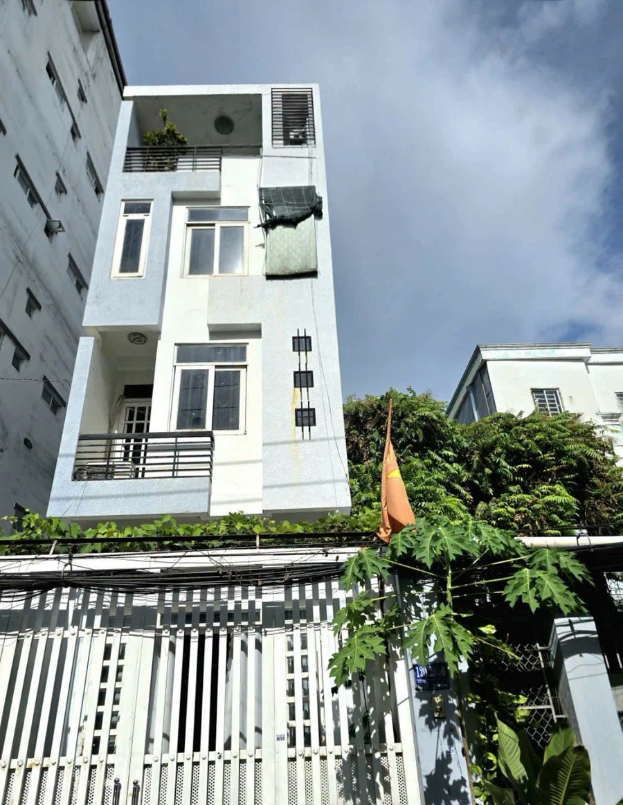 Bán nhà 3 tầng hẻm xe hơi 136m² Thích Quảng Đức, Phường 4, Phú Nhuận - Ảnh thu nhỏ 2